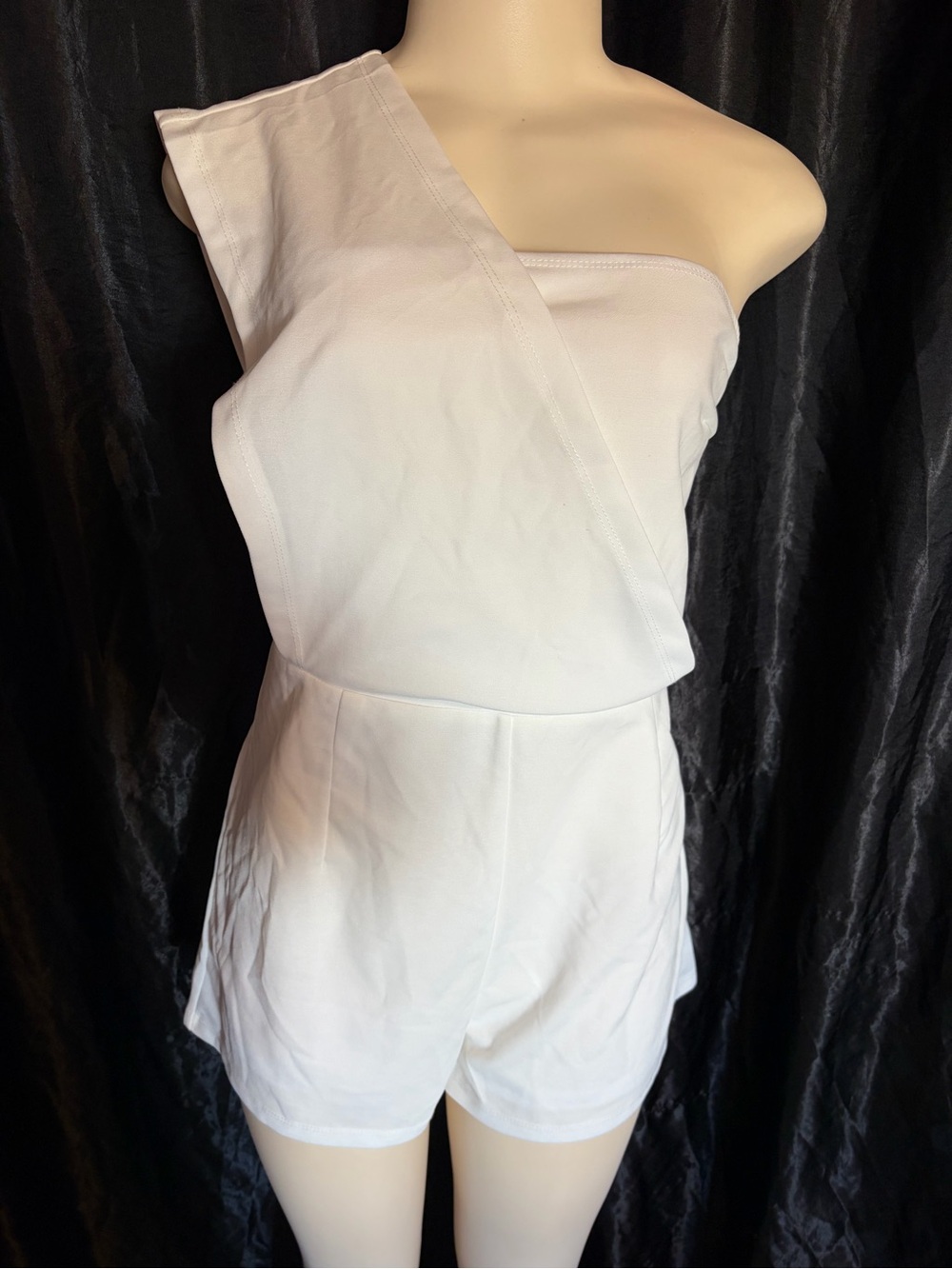 SHEIN White One-Shoulder Romper